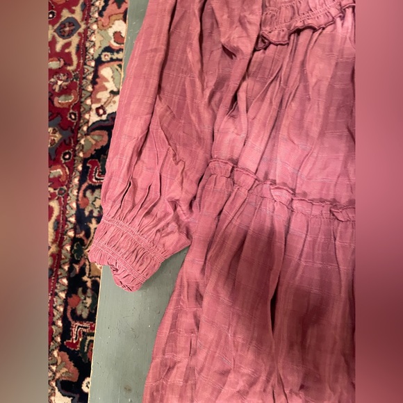 R. Vivimos Maxi dress - Picture 6 of 7